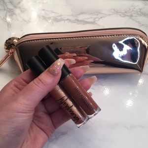 MAC LIPGLOSSES + Cosmetic Bag